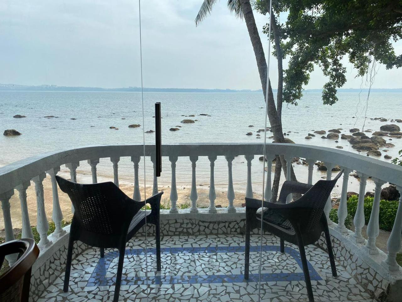 Bambolim Beach Resort Zewnętrze zdjęcie